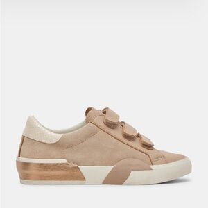 Dolce Vita Zabor Sneakers in Dune Suede